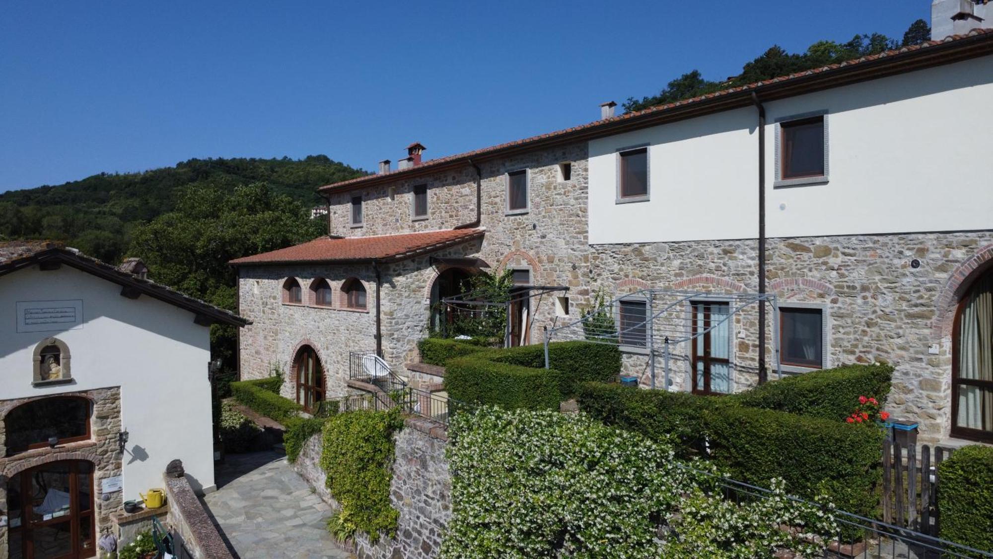 Casa Vacanze Borgo La Fratta Barberino di Mugello Exterior photo